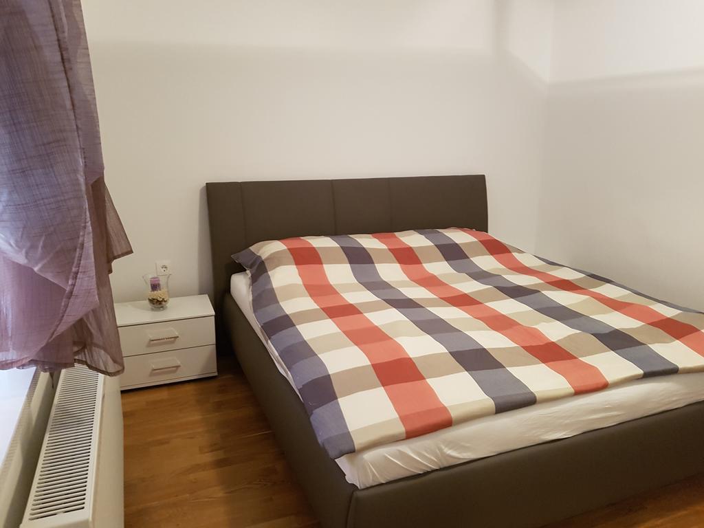 סנג' Apartments Tereza מראה חיצוני תמונה