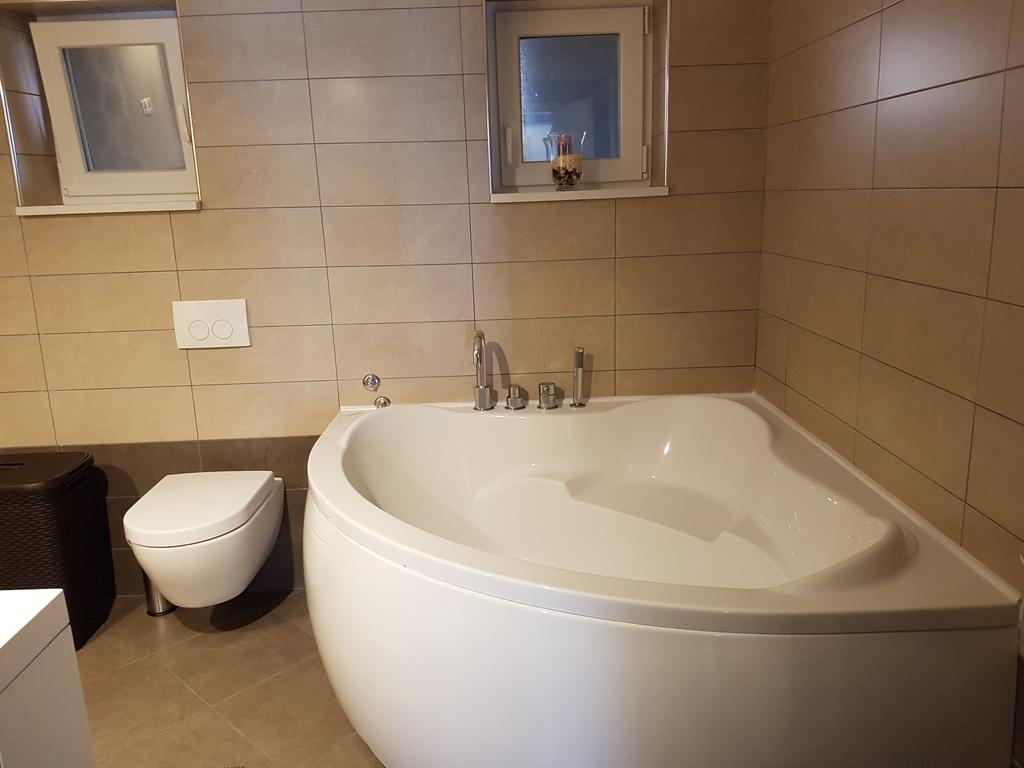 סנג' Apartments Tereza מראה חיצוני תמונה