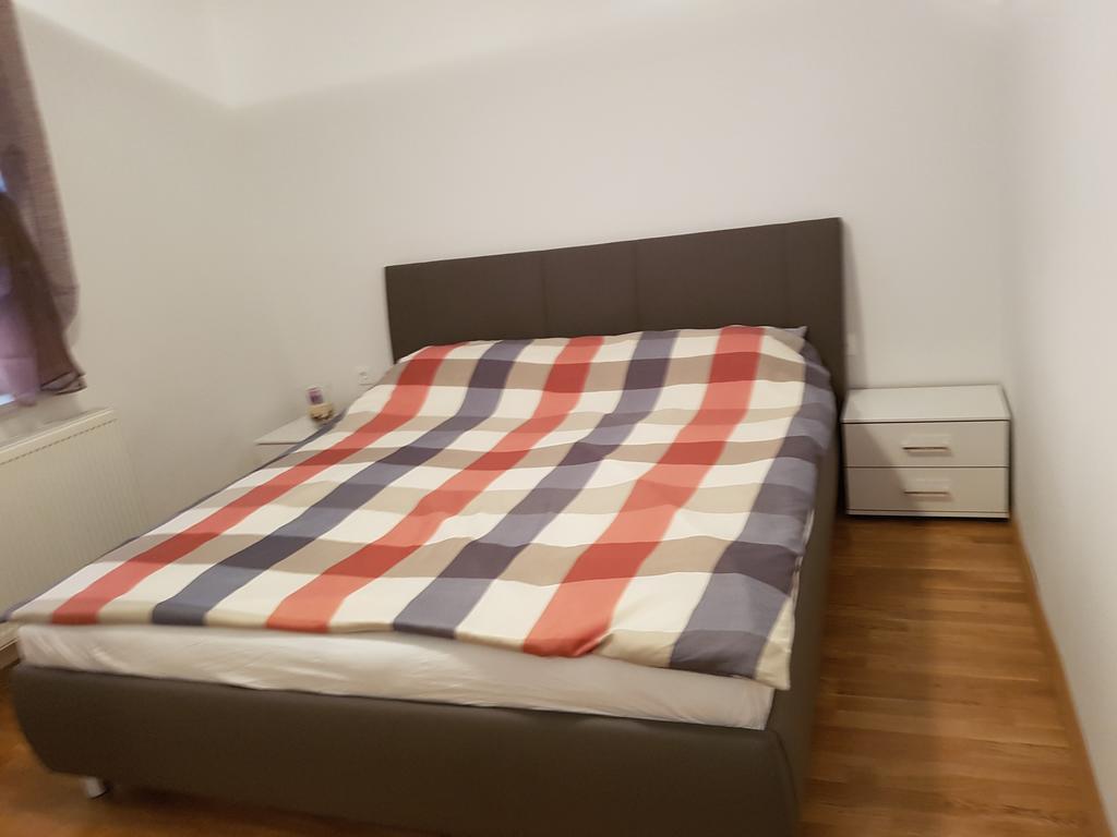 סנג' Apartments Tereza מראה חיצוני תמונה