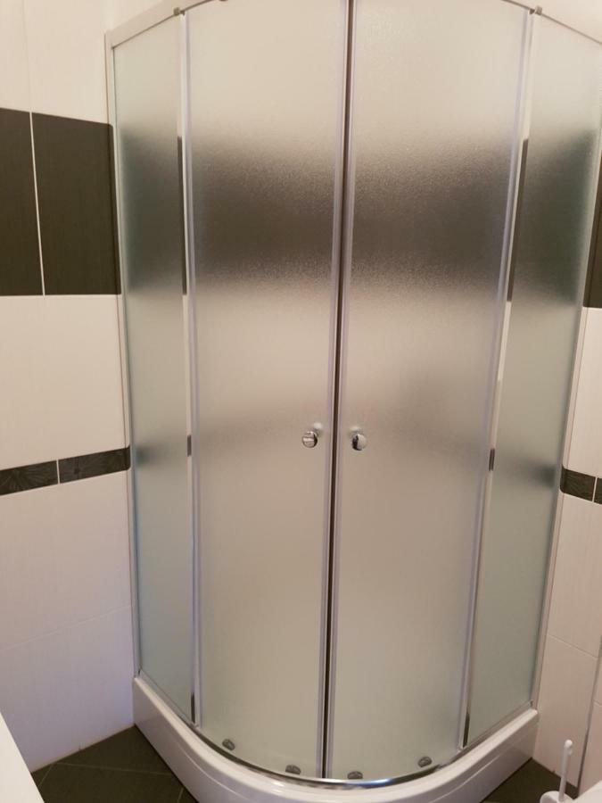 סנג' Apartments Tereza מראה חיצוני תמונה